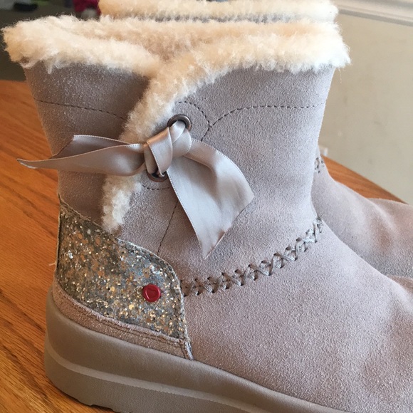 Ugg gray leather shearling boots rubber sole 4 - Picture 8 of 11